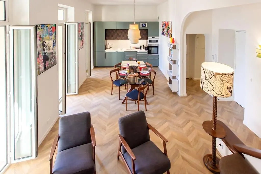 Apartment #8 Suite Promenade 1Min Beach 2Rooms/Parking/Terrace/Wifi Nice France