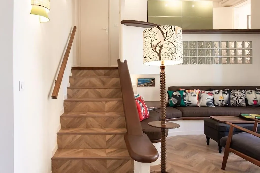 #8 Suite Promenade 1Min Beach 2Rooms/Parking/Terrace/Wifi 니스 0*,  프랑스